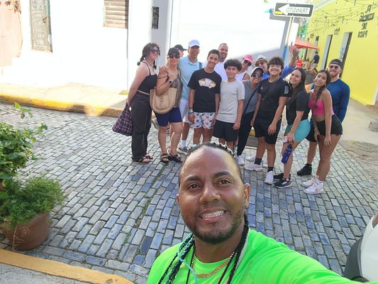 Old San Juan tour group